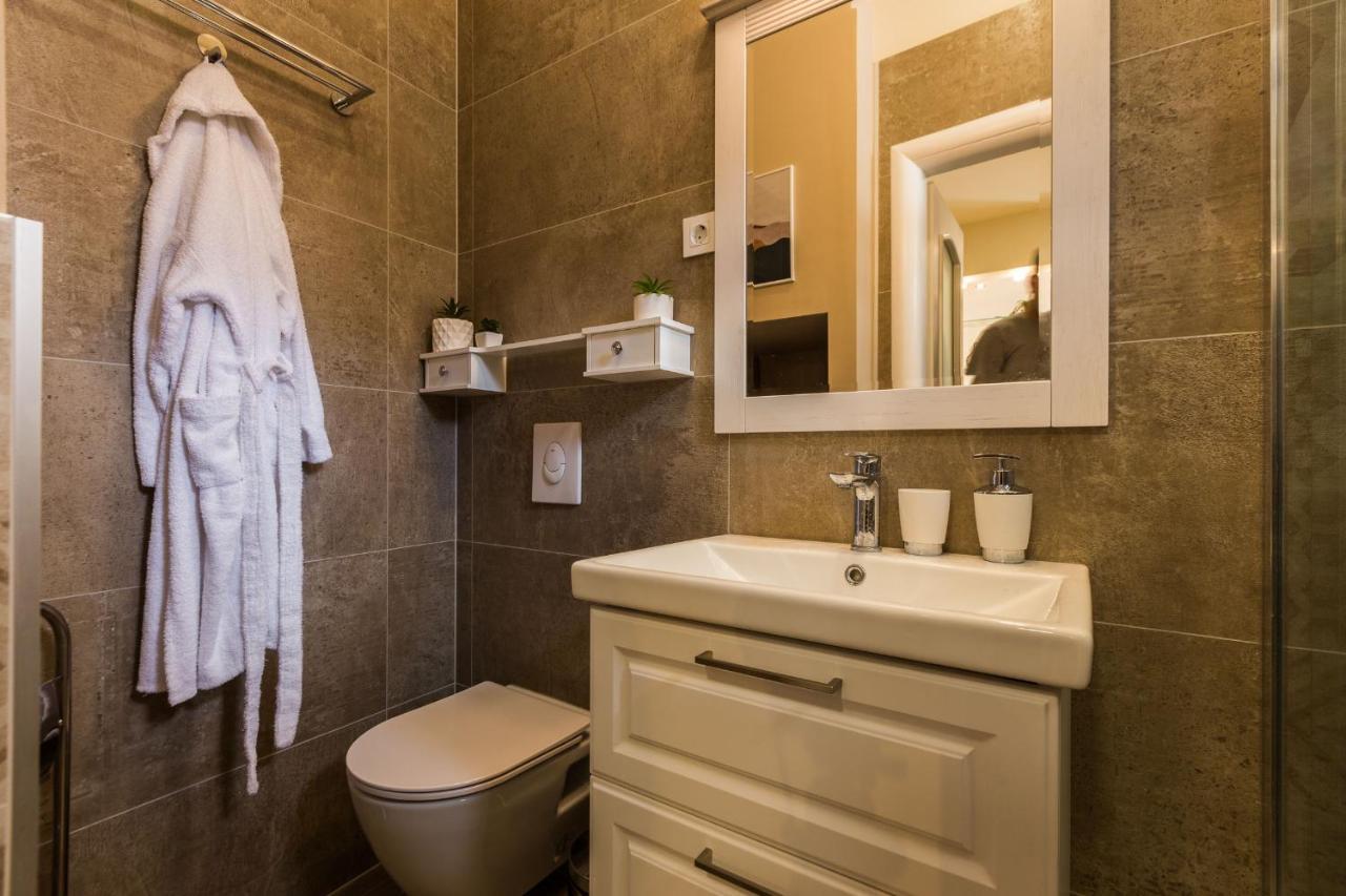 Angie Central Rooms Zadar Exterior foto