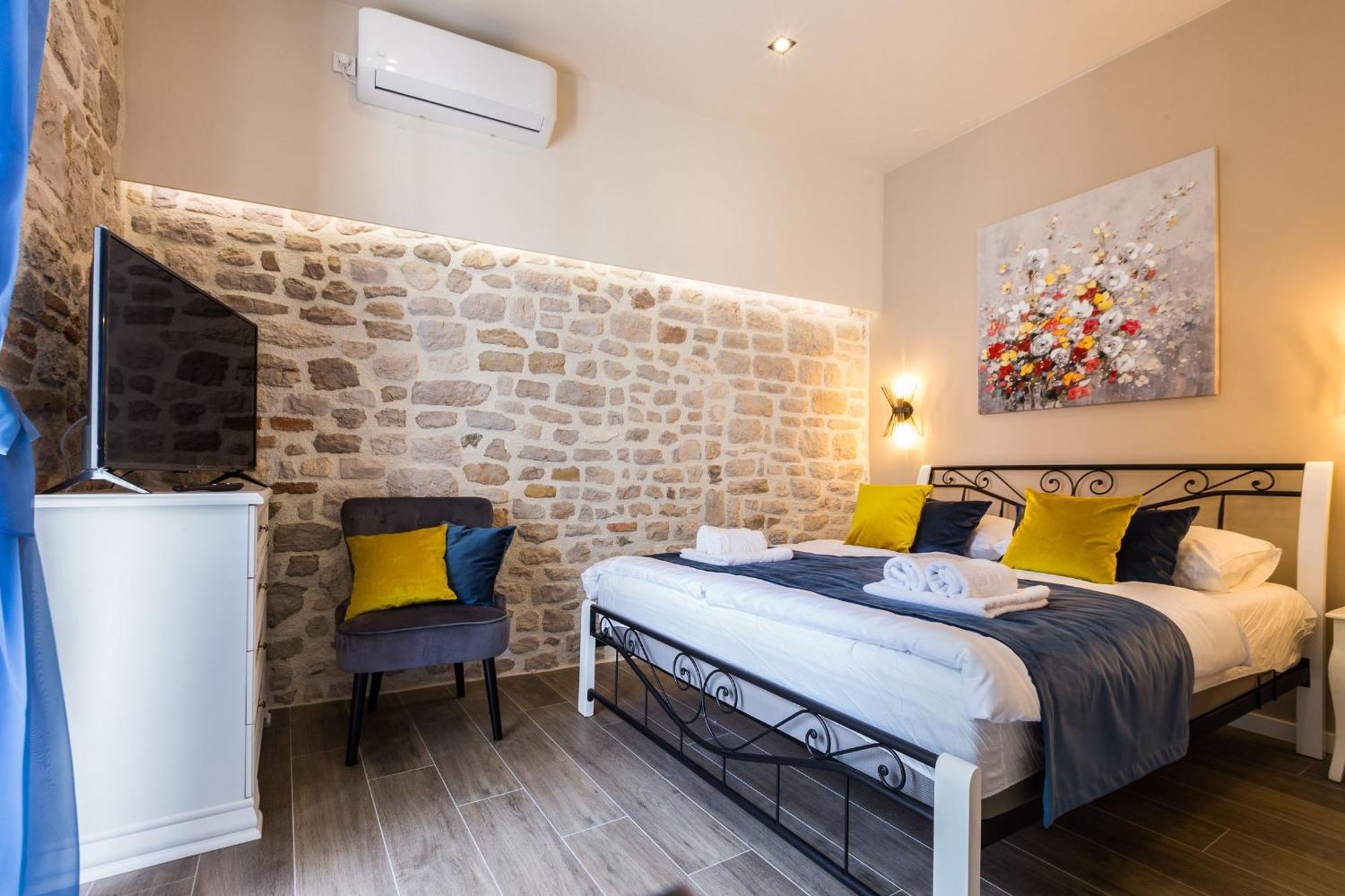 Angie Central Rooms Zadar Habitación foto